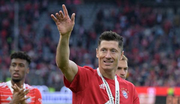 Robert Lewandowski has informed FC Bayern that he does not want to extend his contract with the record champions.