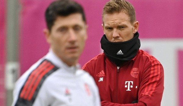 Der FC Bayern München kommt in der Causa Robert Lewandowski nicht zur Ruhe: Ein neuer Bericht enthüllt eine provokante Reaktion des Stürmers auf eine Anweisung von Trainer Julian Nagelsmann.