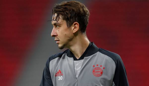 Adrian Fein has spent most of his life at Bayern Munich.  Now he is - again - at the crossroads of his career.