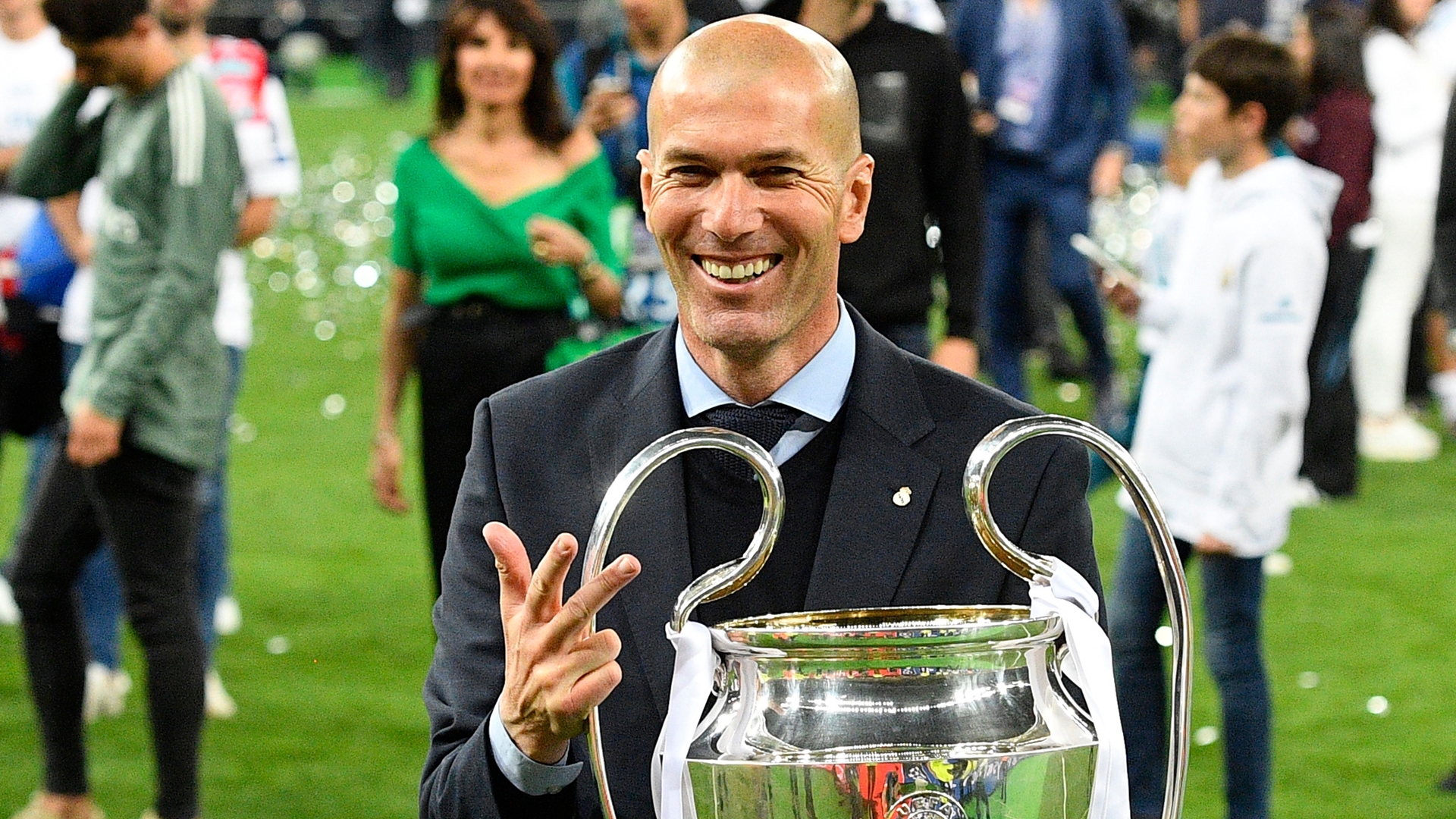 Zinédine Zidane, Real Madrid, Champions League, Trophy, Trophäe, Henkelpott