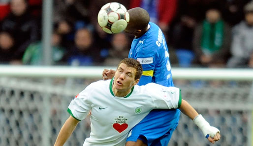 Marvin Compper und seine Mannschaft behielten gegen Wolfsburg die Oberhand