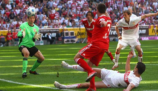 Am letzten Spieltag der vergangenen Saison schlugen die Bayern Stuttgart mit 2:1