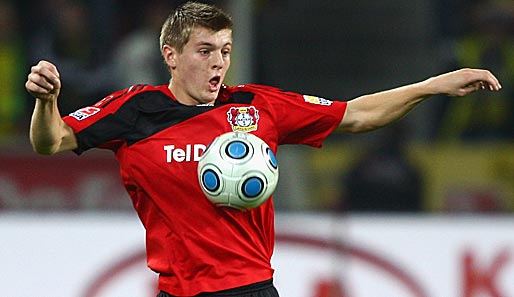 Toni Kroos erzielte das dritte Tor für die Leverkusener