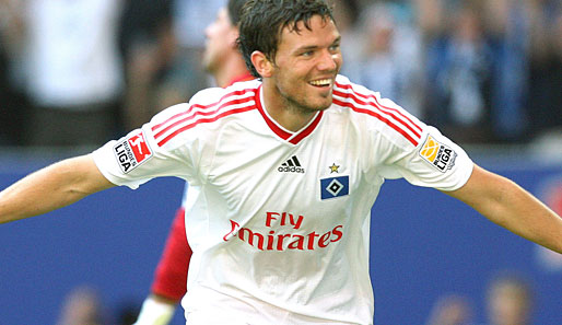 Gleich mit seinem ersten Ballkontakt gelang HSV-Stürmer Marcus Berg sein erstes Bundesliga-Tor
