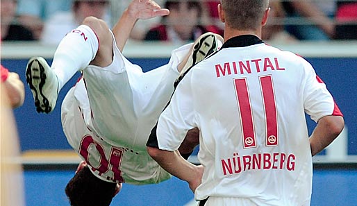Völlig losgelöst feierte Bunjaku seinen ersten Treffer im Oberhaus: Durch das 1:1 nahm der Club wenigstens einen Punkt aus Frankfurt mit