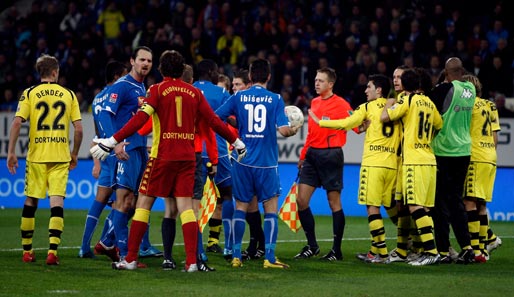 Borussia Dortmund siegte beim Hinspiel in Hoffenheim mit 2:0