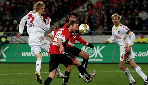 Stefan Kießling und Leverkusen kamen in Hannover nur zu einem 0:0