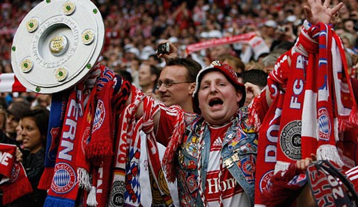 Die Bayern-Fans feierten den ersten Titel dieser Saison