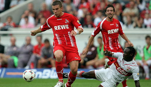 Lukas Podolski (l.) und der 1. FC Köln fuhren in Stuttgart den ersten Dreier der Saison ein