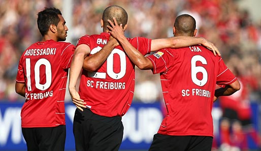Arm in Arm marschiert der SC Freiburg im Moment in der Tabelle nach oben