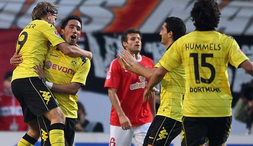 Jubel bei Borussia Dortmund: Nach dem Sieg in Mainz ist der BVB wieder auf Platz eins
