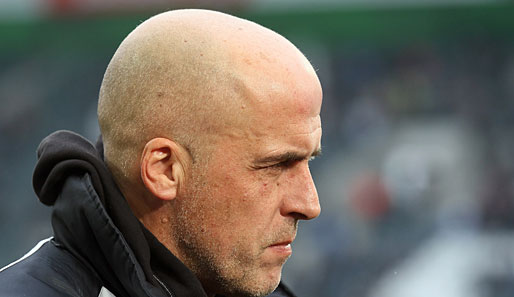 Geht schweren Zeiten in Mönchengladbach entgegen: Coach Michael Frontzeck