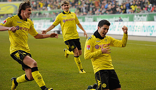 Nuri Sahin (r.) war gegen den VfL Wolfsburg bester Dortmunder Spieler