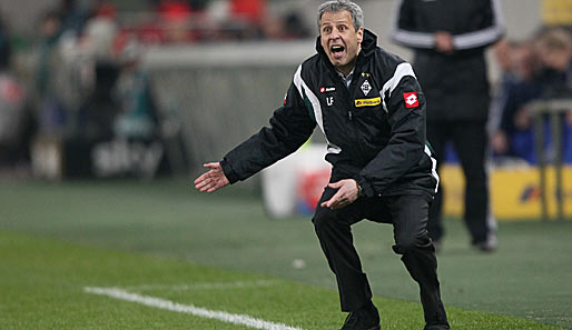 Trainer Lucien Favre feierte mit Borussia Mönchengladbach den ersten Heimsieg der Saison
