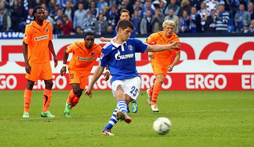 Schalkes Klaas-Jan Huntelaar erhöhte sein Torekonto gegen Hoffenheim auf zehn Saisontreffer
