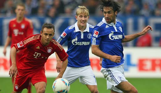 Im Hinspiel hatte Raul (r.) nichts zu melden: Der FC Bayern schlug Schalke mit 2:0
