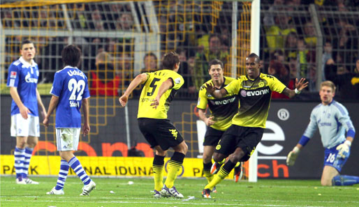 Dortmunds Felipe Santana stellte im Hinspiel den 2:0-Endstand her
