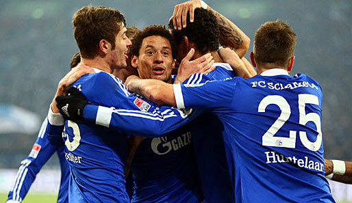 Einen wichtigen Sieg feierte Schalke gegen Fortuna Düsseldorf. Matip erzielte einen Doppelpack