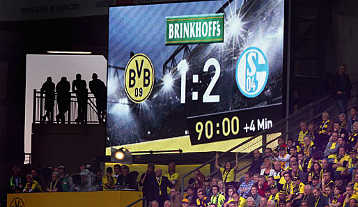 Im Hinspiel agierte Dortmund mit einer Dreierkette und verlor verdient mit 1:2
