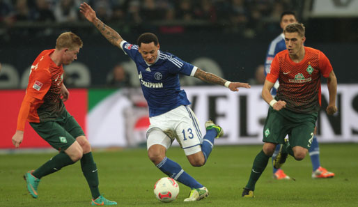Das Hinspiel auf Schalke gewannen die Königsblauen mit 2:1