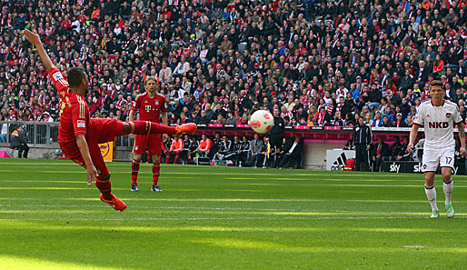 Jeroma Boateng brachte die Bayern sehenswert in Führung. Danach hatte der Meister leichtes Spiel