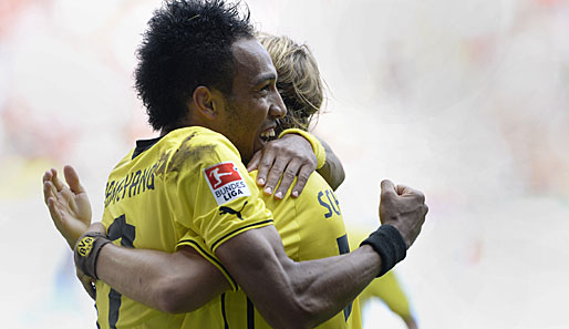 Pierre-Emerick Aubameyang erzielt in seinem ersten Bundesliga-Spiel einen Hattrick