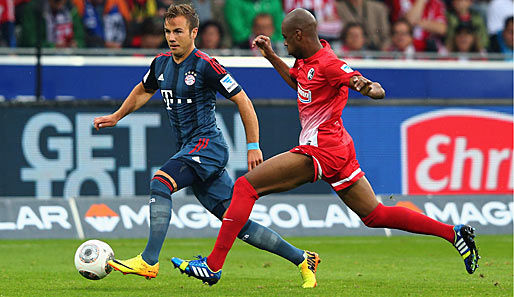 Mario Götze (l.) stand gegen den Sport-Club zum zweiten Mal in der Startelf der Bayern