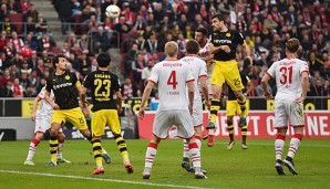 Das Führungstor für Dortmund: Sokratis schraubt sich hoch und nickt zum 1:0 ein
