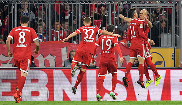 James Rodriguez brachte den FC Bayern München gegen RB Leipzig in Führung