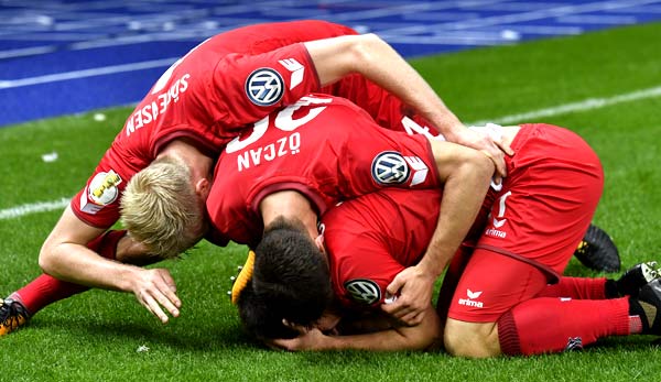 Großer Jubel: Köln hat ein Spiel gewonnen