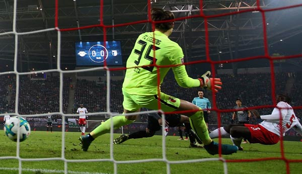 Dayot Upamecano erzielte gegen den FC Augsburg sein erstes Bundesligator
