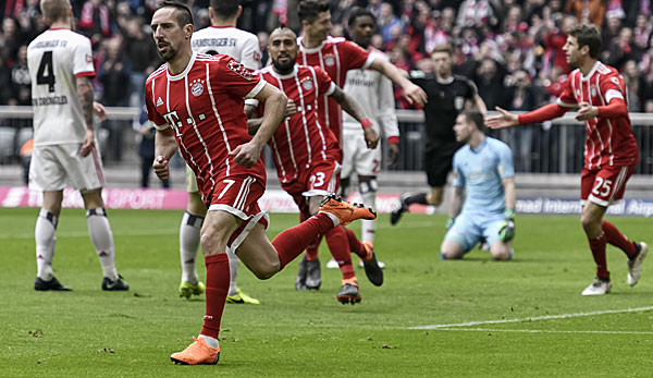 Franck Ribery brachte den FC Bayern gegen den Hamburger SV in Führung.