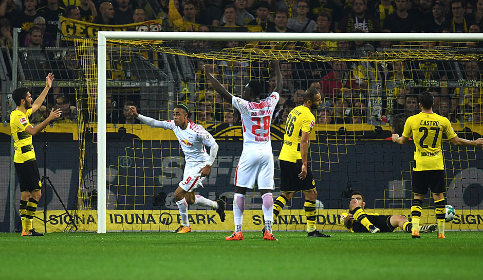 Das Match zwischen Borussia Dortmund und RB Leipzig entwickelte sich zu einem Spektakel. Großen Anteil hatten die BVB-Verteidiger, denen einige Schnitzer unterliefen. SPOX und LigaInsider verteilen die Einzelzeugnisse