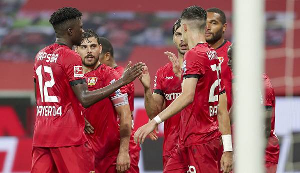 Bayer Leverkusen springt durch den Derbysieg gegen Köln wieder auf Platz vier.