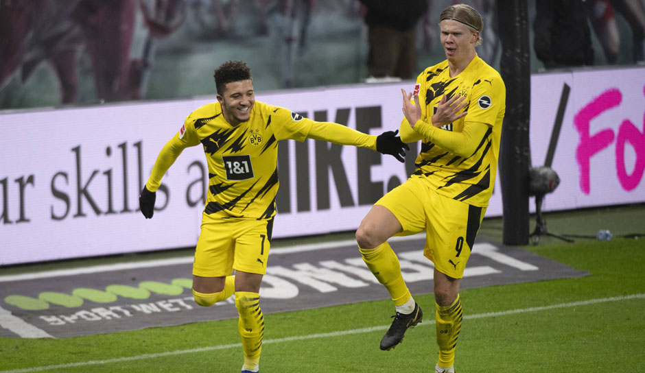 Borussia Dortmund hat das Spitzenspiel des 15. Bundesliga-Spieltages gegen RB Leipzig mit 3:1 (0:0) gewonnen. Beim BVB sticht vor allem ein Offensiv-Trio heraus, doch auch ein Verteidiger glänzt.
