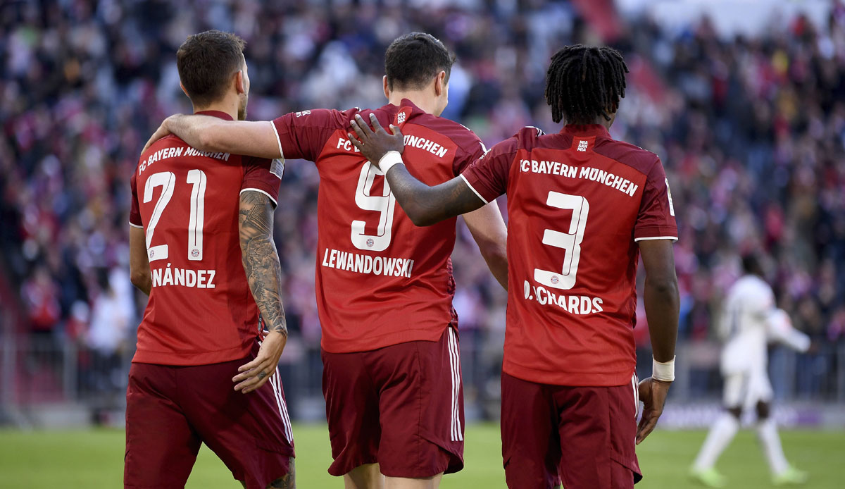 Der FC Bayern feiert am 9. Spieltag der Bundesliga einen souveränen und ungefährdeten 4:0 (2:0)-Sieg gegen die TSG Hoffenheim. Während die FCB-Offensive erneut einen Sahnetag erwischt, überzeugt auch ein Debütant.
