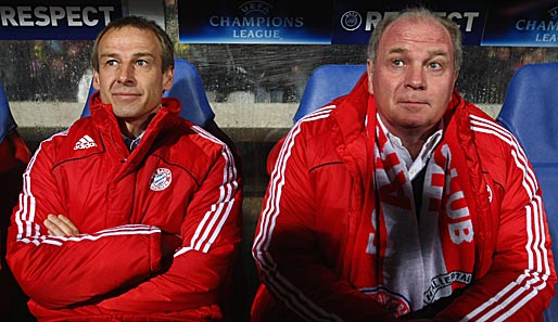 Im Januar 2008 verkündete Uli Hoeneß (r.) die Verpflichtung von Jürgen Klinsmann