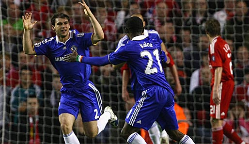 Branislav Ivanovic wurde mit zwei Toren für Chelsea zum Matchwinner