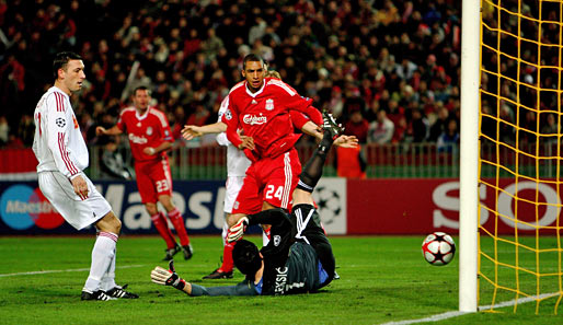 Da war die Liverpooler Welt noch in Ordnung: Ngog (Mitte) traf gegen Debrecen früh zum 1:0