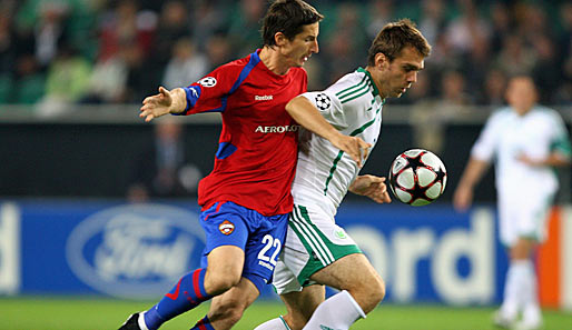 Zvjezdan Misimovic (r.) will mit dem VfL Wolfsburg das Achtefinale der Champions League erreichen