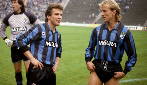 Brehme (r.) und Matthäus wechselten 1988 zusammen aus München nach Mailand