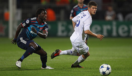 Klaas-Jan Huntelaar (r.) blieb im Hinspiel gegen Olympique Lyon ohne eigenen Treffer