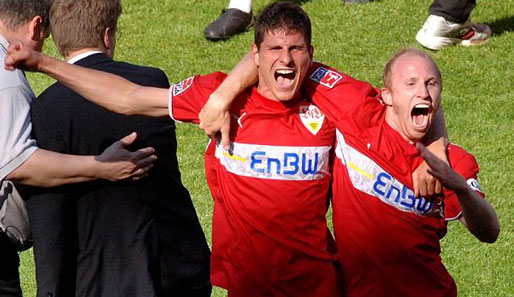 Ludovic Magnin (r.) und Mario Gomez wurden 2007 mit Stuttgart deutscher Meister