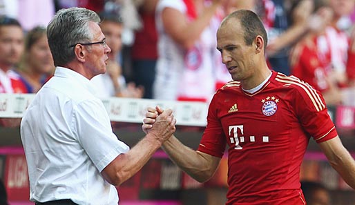 Bayern-Trainer Jupp Heynckes (l.) setzt gegen Manchester City auch auf Arjen Robben