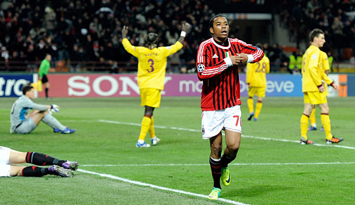 Robinho erzielte beim 4:0 Milans gegen Arsenal zwei Tore