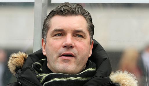 Michael Zorc steht bei Borussia Dortmund als Sportdirektor bis 2016 unter Vertrag