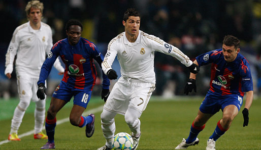 Im Hinspiel sorgte Superstar Cristiano Ronaldo (M.) mit seinem Treffer für die 1:0 Führung
