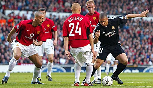 April 2003: Ein Ronaldo ist zu viel für vier Verteidiger von Manchester United