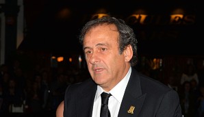 Michel Platini möchte mit der Aktion das Mitgefühl und die Unterstützung der UEFA ausdrücken