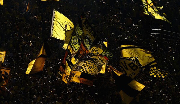 Fans von Borussia Dortmund mussten nach Ausschreitungen in Istanbul ins Krankenhaus